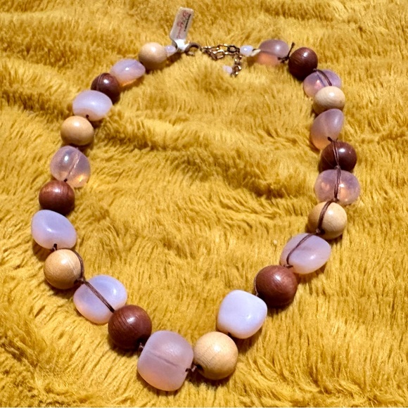 NWT Pink & Brown Bead Necklace by SoGood - Picture 2 of 7